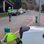 La Guardia Civil extrema los controles: revisa la guantera para asegurarse de que llevas esta ayuda en el coche