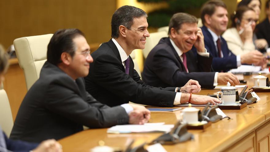 Sánchez valora desde Vietnam la tregua arancelaria de Trump como «una puerta a la negociación»
