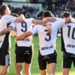 Resumen, goles y highlights del Burgos CF 2-1 Huesca de la jornada 34 de LaLiga Hypermotion