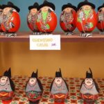 VÍDEO: Estas son las originales creaciones de Güevos Pintos en el mercado de Pola de Siero