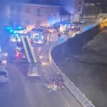 Desalojan un edificio en Gandía por un incendio y preparan el realojo de las familias
