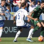 Resumen, goles y highlights del Tenerife 1-1 Eibar de la jornada 37 de LaLiga Hypermotion