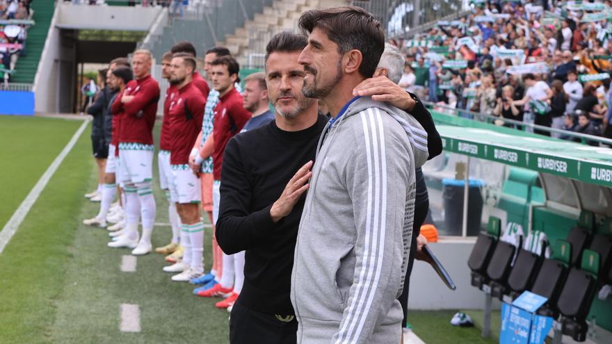 Iván Ania valora el partido del Oviedo: «No se encerró atrás, los encerramos nosotros»