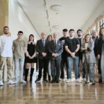 Un asistente virtual para atender reservas en restaurantes, una plataforma de IA para ayudar a pequeñas empresas y una iniciativa textil: los tres proyectos de la Universidad de Oviedo que logran convertirse en empresas
