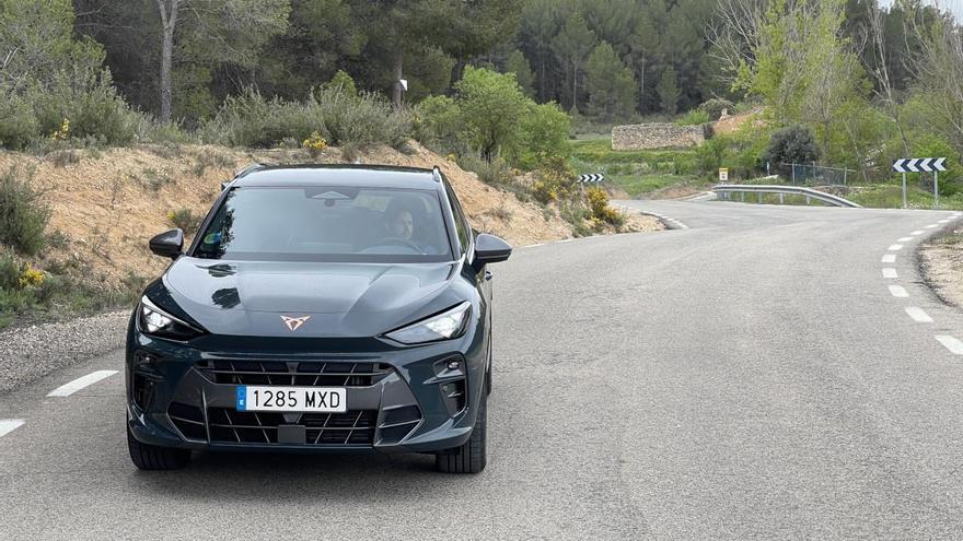 Enfrentamos al Cupra Terramar eTSI 150 CV y al e-Hybrid 204 CV ¿Cuál es mejor?