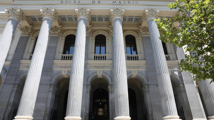 El ‘efecto Trump’ deja las salidas a bolsa y las fusiones en compás de espera