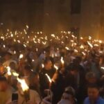Los cristianos ortodoxos celebran la ceremonia del Santo Fuego en Jerusalén