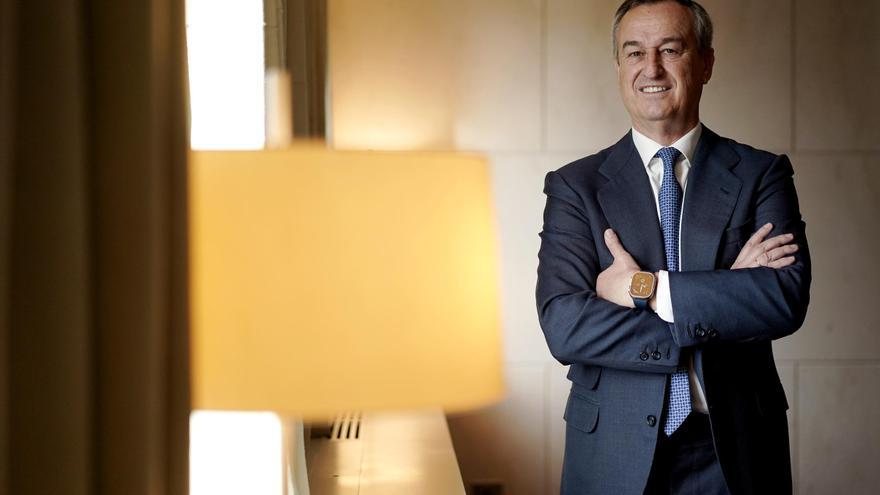 González-Bueno pide a Competencia que obligue a BBVA a mantener el crédito a pymes tras la fusión