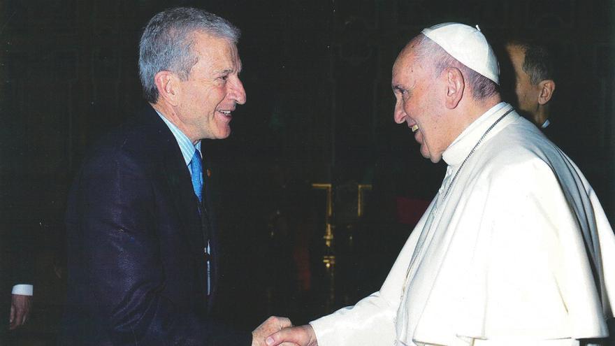 Manuel Bretón, presidente de Cáritas España: «El Papa siempre tuvo en su cabeza al pobre y al emigrante»