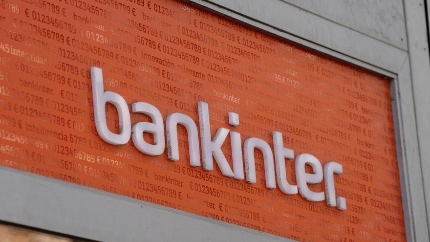 Bankinter gana 270 millones de euros en el primer trimestre, un 35% más, pero sin incluir el impuesto a la banca