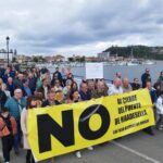 Los riosellanos claman contra «el mayor lastre de Ribadesella» por el cierre del puente cuatro meses para reformarlo