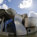 Desalojan el Museo Guggenheim de Bilbao tras hallar un objeto sospechoso