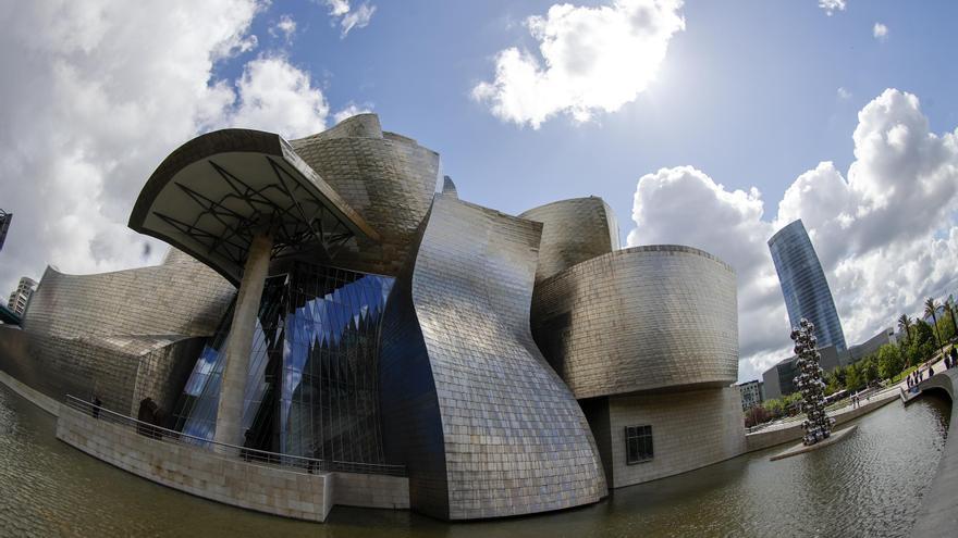 Desalojan el Museo Guggenheim de Bilbao tras hallar un objeto sospechoso