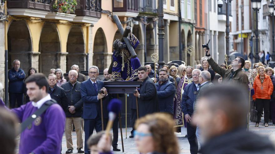 EN IMÁGENES: Así fue el descenso de Jesusín de Galiana hasta San Nicolás de Bari