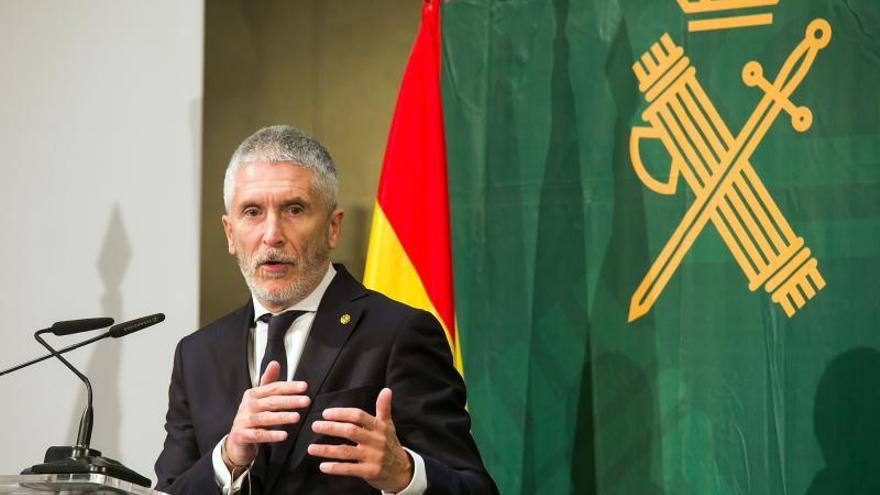 Marlaska descarta dimitir y dará explicaciones el lunes por las balas de Israel