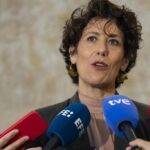 Elma Saiz acusa al PP de hacer una «oposición irresponsable» y «contra España»