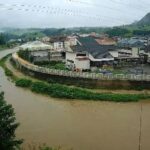 Caos en Colunga: rescatada una anciana, cortada la N-632 y registradas numerosas incidencias por inundaciones