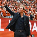 Roland Garros se rinde a Rafa Nadal en un emotivo homenaje en la pista central