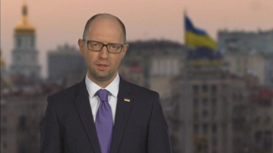 Arseni Yatseniuk, ex primer ministro de Ucrania: «Si EEUU se retira de Ucrania, será un fracaso similar a Vietnam»
