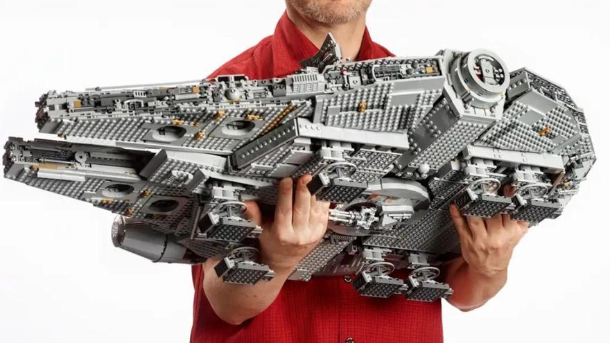 LEGO rebaja a mínimo histórico el Halcón Milenario que arrasa entre los fans de Star Wars