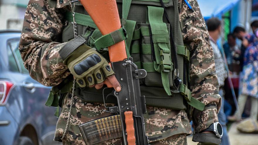 La India bombardea nueve supuestas «bases terroristas» en Pakistán