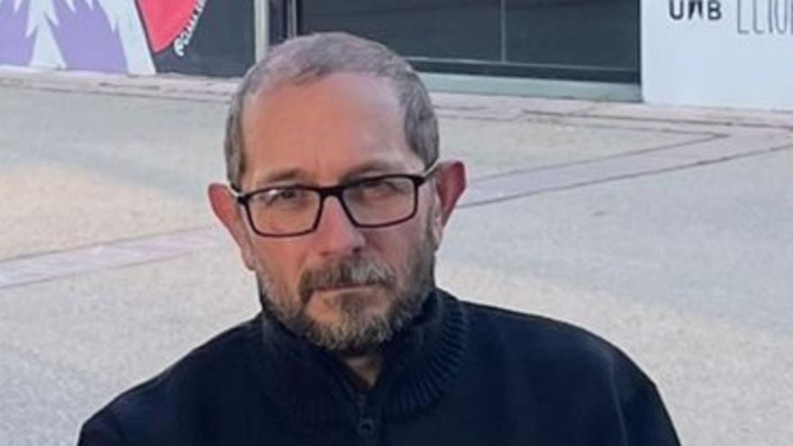 El catedrático asturiano que se siente perseguido en Cataluña: Rafael Arenas recibe amenazas y su propia universidad lo veta