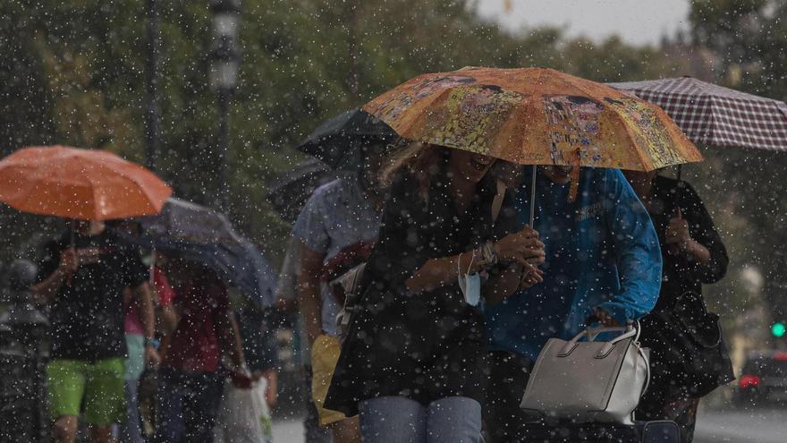 Drástico cambio de tiempo en Asturias: de los 35 grados a las tormentas y esta es la previsión para el fin de semana