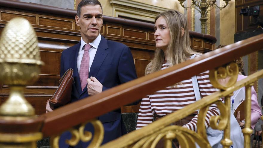 Aagesen localiza en Granada, Sevilla y Badajoz las desconexiones masivas de plantas antes del apagón