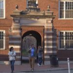 Pánico entre los estudiantes españoles de Harvard tras el veto de Trump: «Tengo mucho miedo de cruzar la frontera»