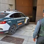 «La casa de los horrores» de Oviedo tenía un desmesurado consumo de agua y una sala de estudio para los tres niños, que se encuentran «bien» tras ser liberados
