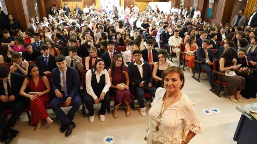Los colegios e institutos de Gijón se van de graduación (en imágenes)