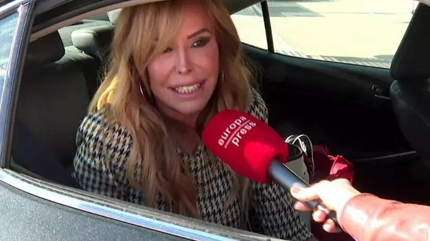 Lara Dibildos desvela la relación secreta de Terelu Campos con Álvaro Muñoz Escassi
