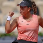 Descomunal Jessica Bouzas: ¡6-0 y 6-1 a la número 9 del mundo!