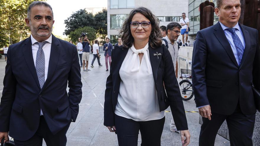 La Audiencia de Valencia mantiene la causa contra Oltra, pero la archiva para otra de las acusadas