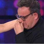 Ángel Llácer se rompe en directo en Tu Cara me suena y hace una inesperada confesión tras estar a punto de morir: «Como sabéis, he estado muy mal»