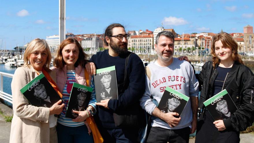 «La Quimera», un puntu d’alcuentru en Xixón pa cinéfilos con revista y festival