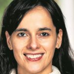 Carissa Véliz: «Mucha gente no se entera de qué datos está dando»