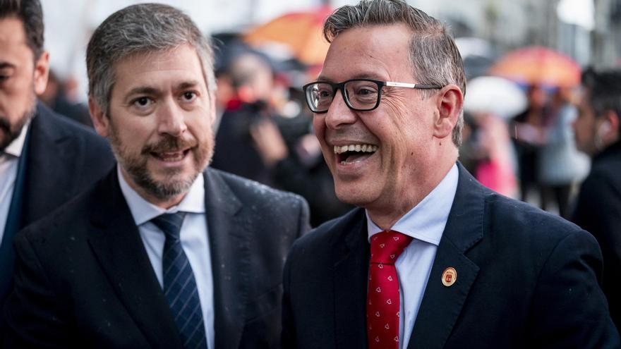 Feijóo encarga al ‘número dos’ de Ayuso la organización del congreso del PP