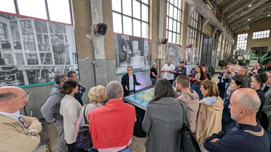 La minería a través de los sellos, el pozo San José acoge una exposición filatélica: «Son obras de arte en miniatura