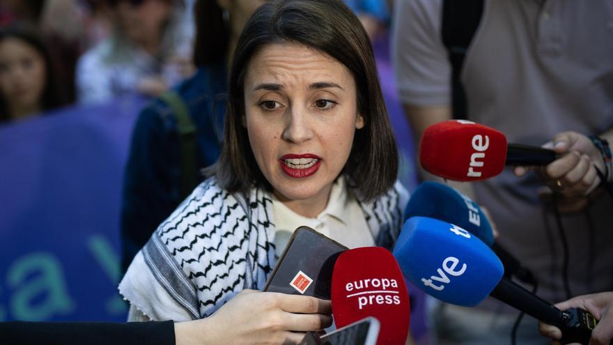 Montero asegura estar «muy preocupada» por los audios de Leire Díez y pide explicaciones