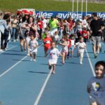 EN IMÁGENES: Así fue la carrera solidaria por los refugiados del Sáhara en el Yago Lamela de Avilés