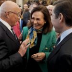 Las fusiones elevan un 100% el beneficio en España de los grandes bancos y un 70% el de los medianos