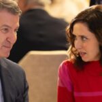 Feijóo intenta controlar el debate del congreso del PP mientras reparte juego entre algunos barones