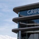 Moody’s mejora el rating de Grifols tras unos resultados financieros robustos y una mejor gestión