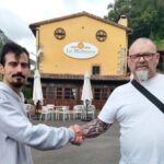 Un empresario asturiano contrata a un sintecho que llevaba más de dos años viviendo en el aeropuerto de Barajas: «Me llamó la atención»