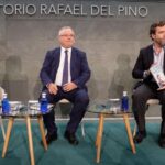 Espinosa de los Monteros congrega a dirigentes del PP, exdiputados de Vox y de Cs y les llama a «vertebrar alianzas»