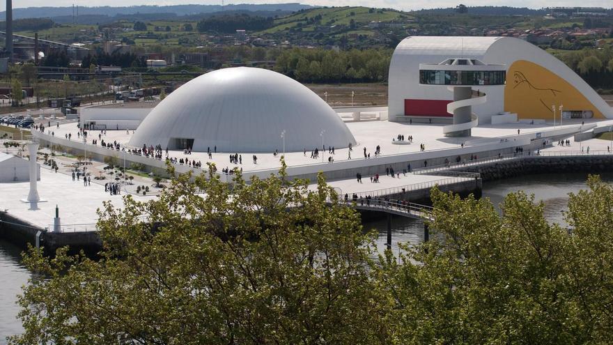 «Queremos centrarnos en el restaurante», sostiene la concesionaria del servicio de restauración del Niemeyer tras desgajar el contrato de la cafetería