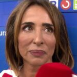 Paran La Familia de la Tele por lo que le piden hacer a María Patiño en directo: «Me quiero ir a mi casa, estoy mal»