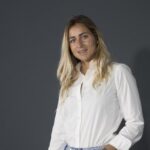 La surfista gijonesa Lucía Martiño anuncia que su prometido la deja tres meses después de pedirle matrimonio