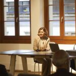 El doctor Manuel Martínez-Sellés ofrece una conferencia en Gijón